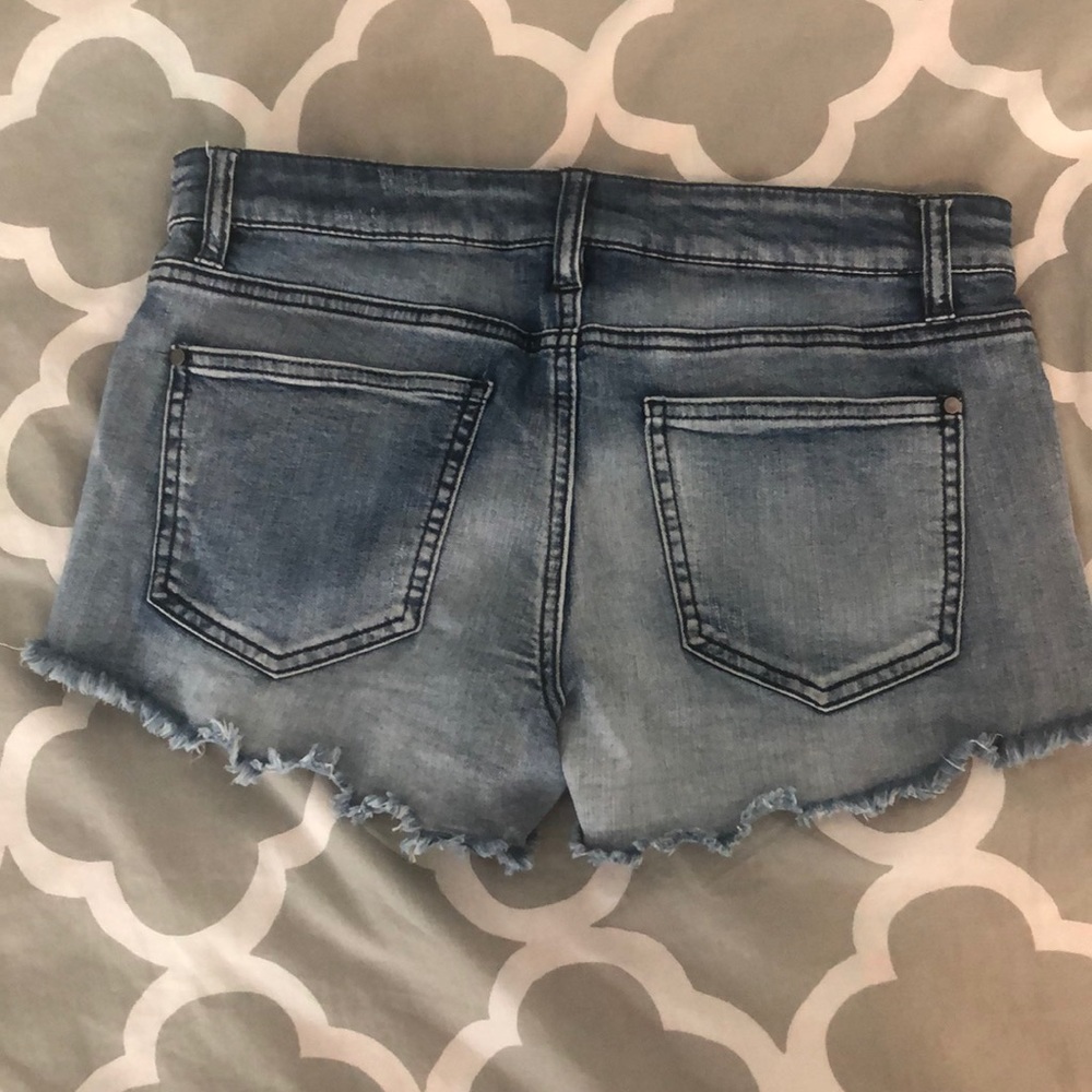 Design Lab shorts - Picture 2 of 3
